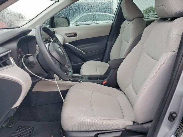 Toyota Corolla L Image 4