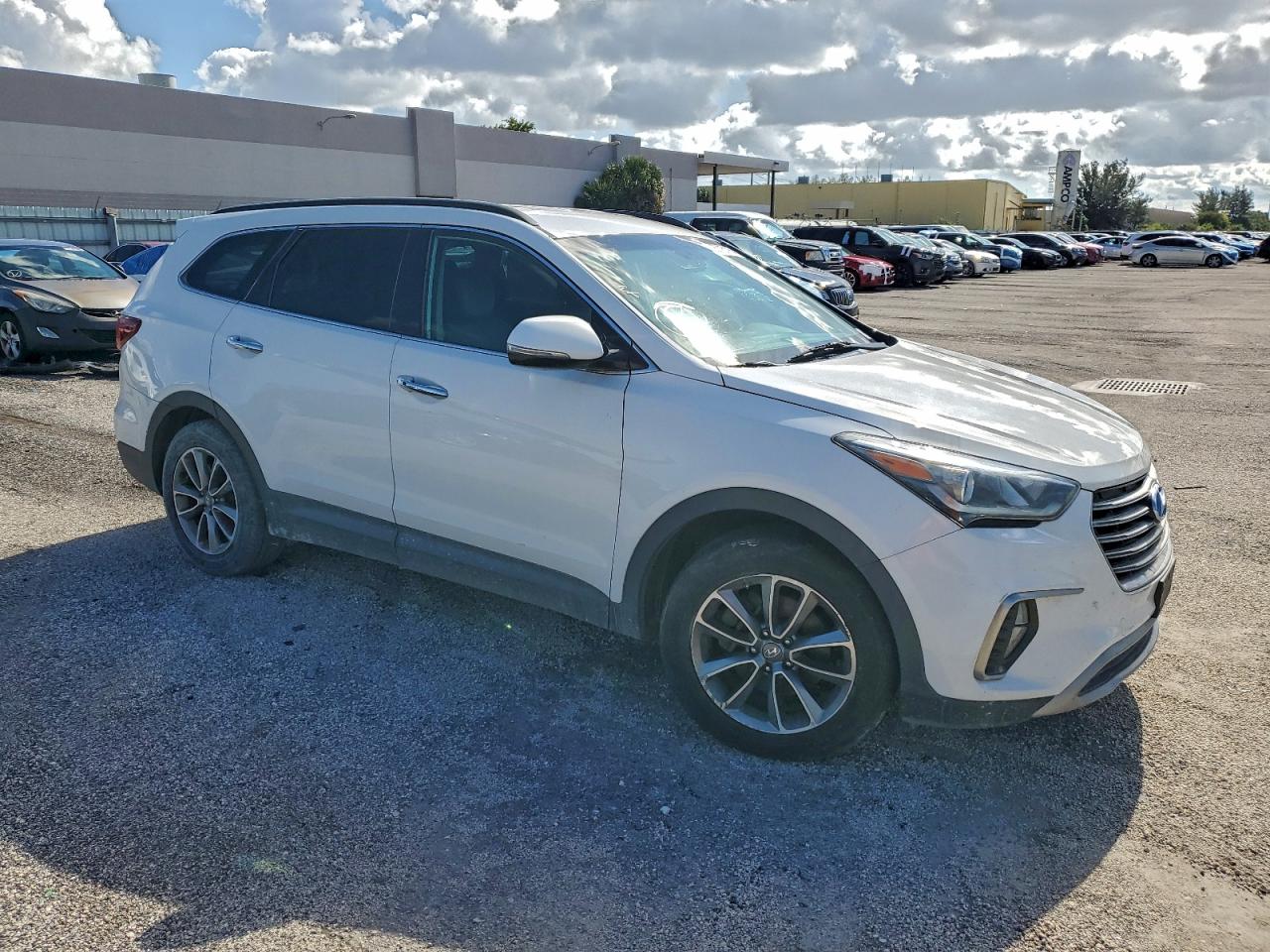 Hyundai SANTA FE Se Image 9