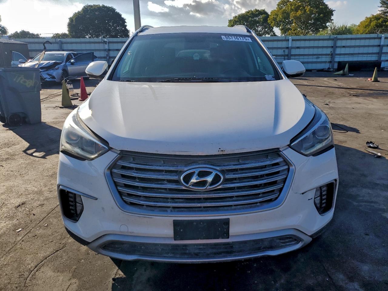 Hyundai SANTA FE Se Image 5