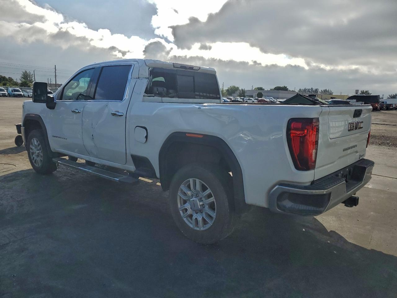 GMC Sierra C2500 Slt Image 7