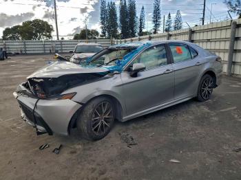  Salvage Toyota Camry