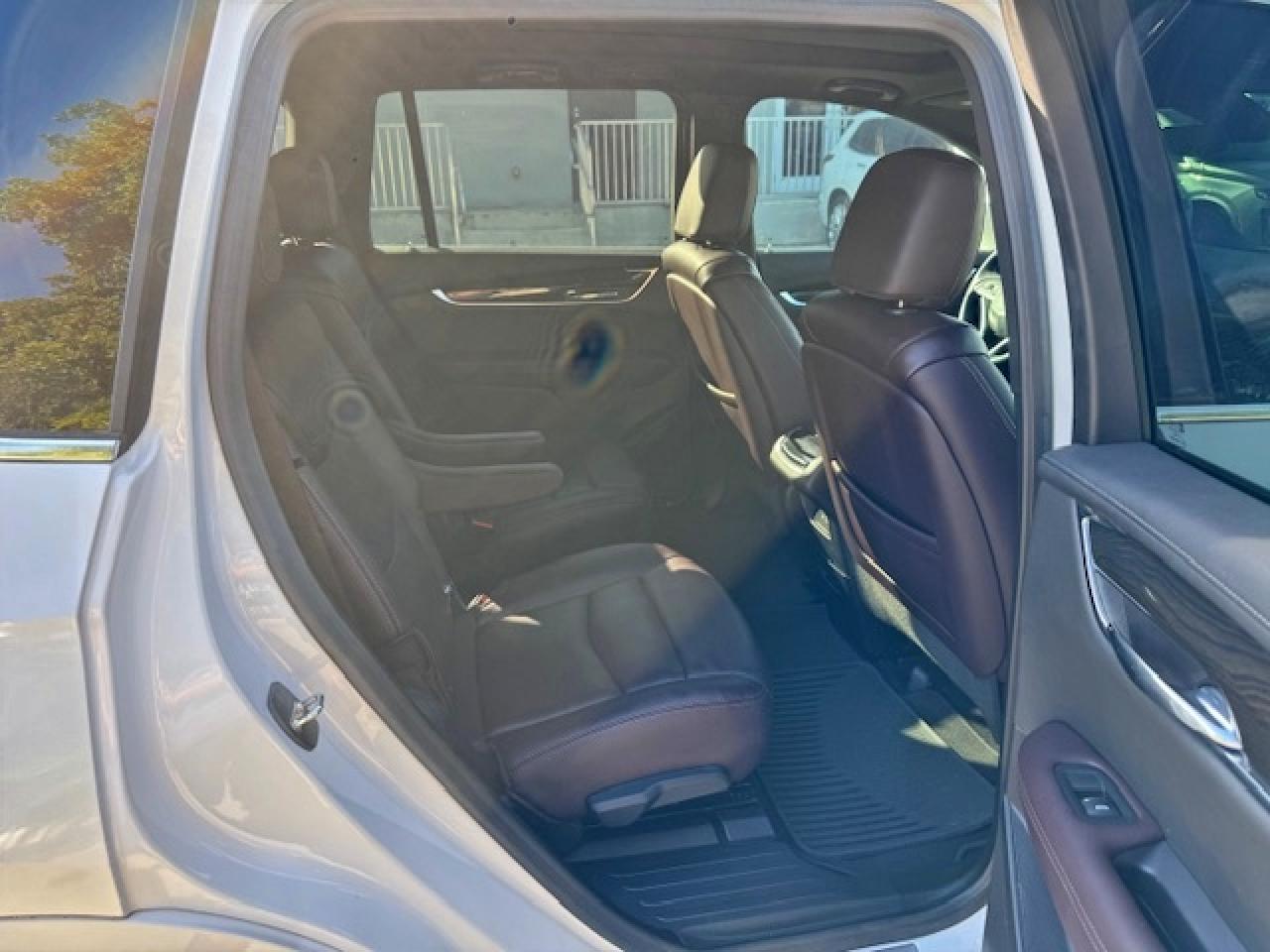 Cadillac XT6 Premium Luxury Image 14