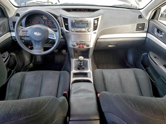 Subaru Outback 2.5i Premium Image 13