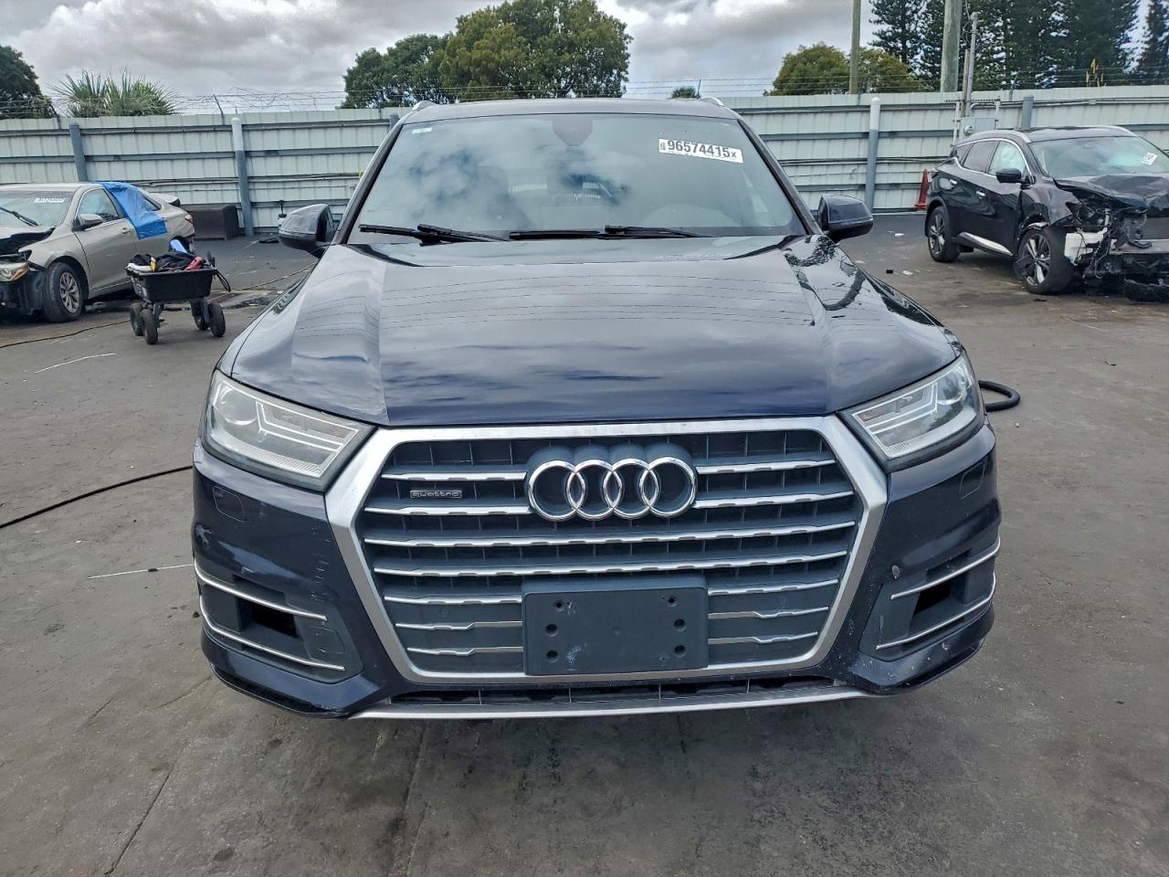 Audi Q7 Premium Plus Image 6