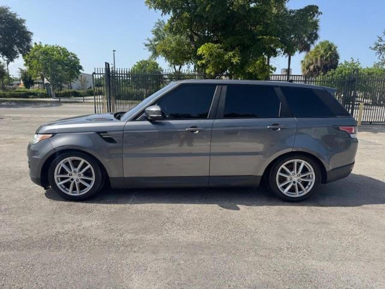 Land Rover Range Rover Se Image 6