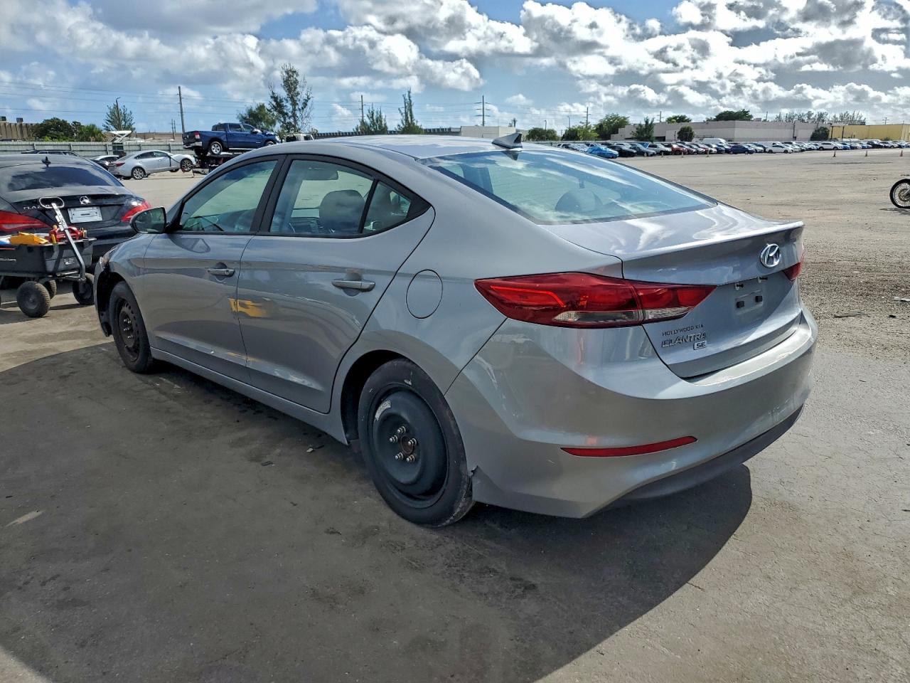 Hyundai ELANTRA Se Image 4