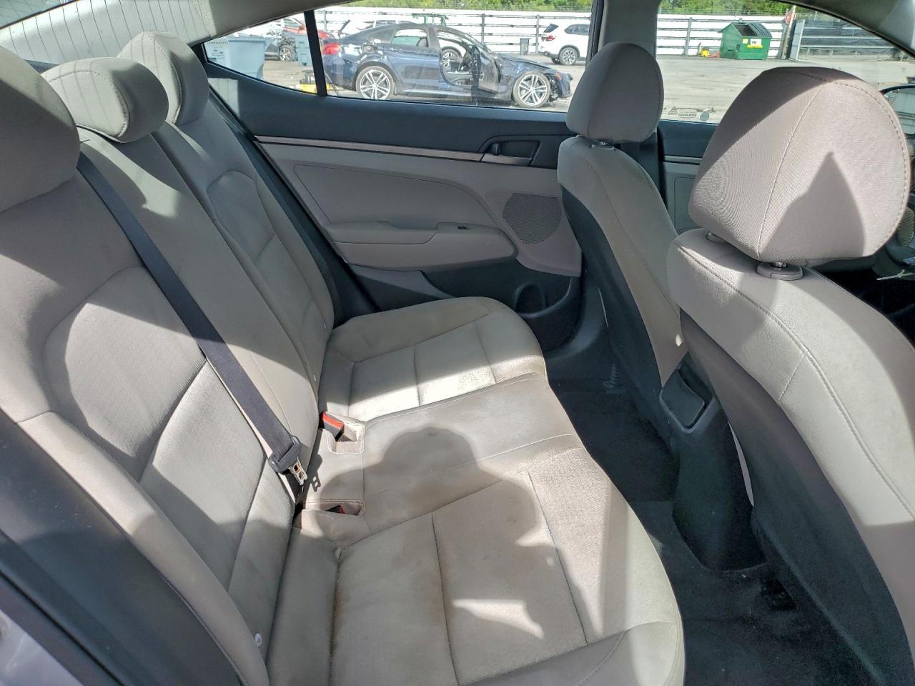 Hyundai ELANTRA Se Image 10