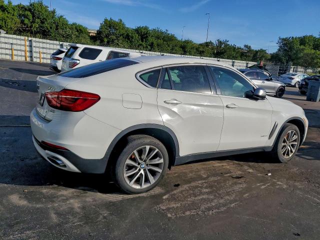 BMW X Series Xdrive50i Image 3