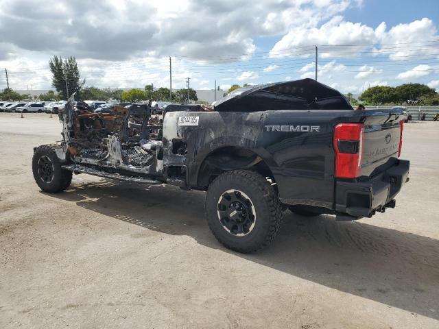 Ford F-250 Super Duty Image 4