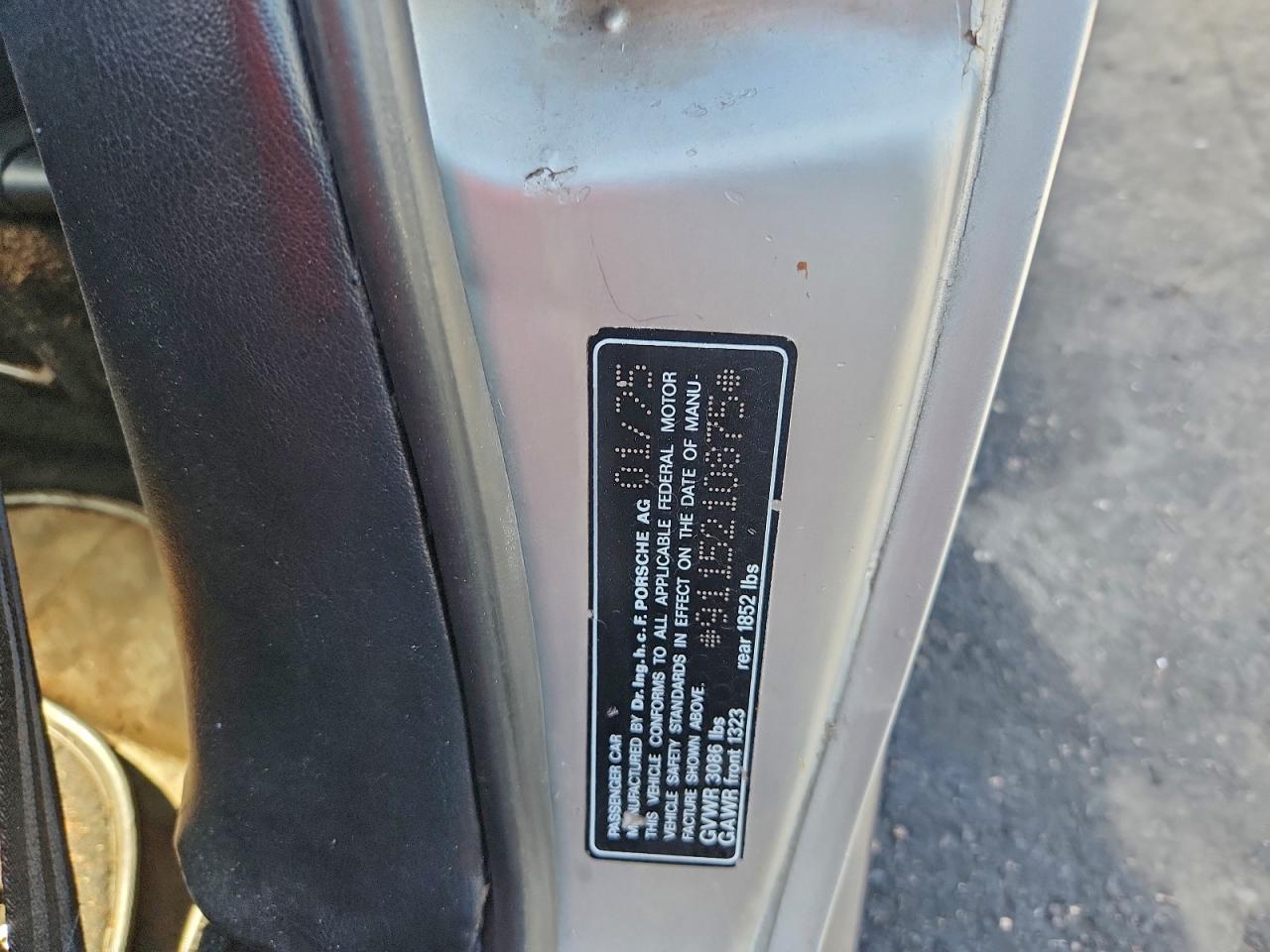 Porsche 911 Image 11