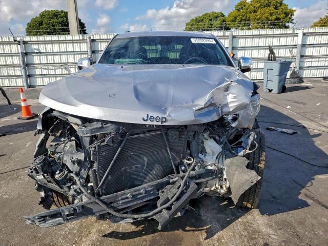 Jeep Grand Cherokee Limited Image 7