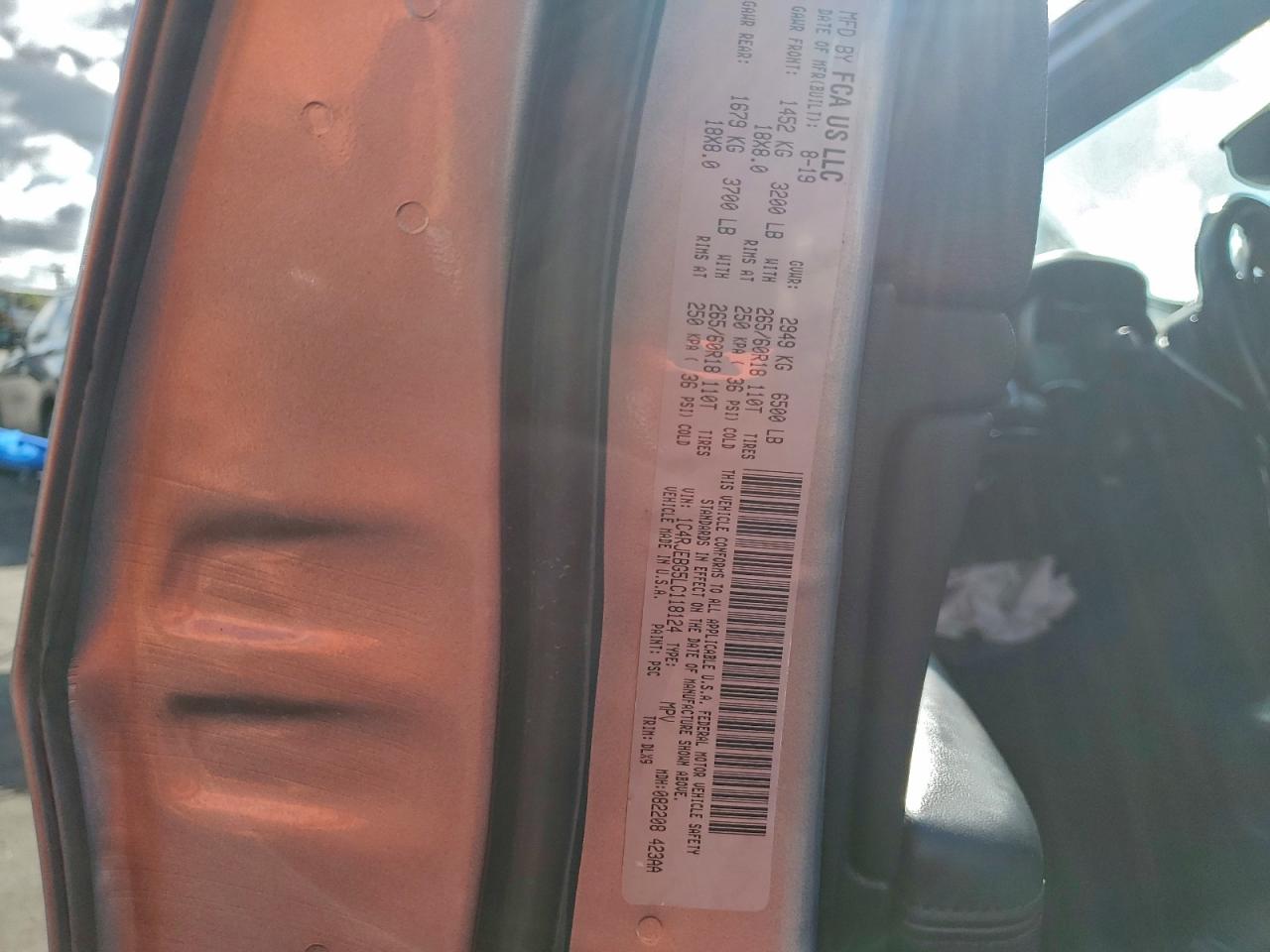 Jeep Grand Cherokee Limited Image 8