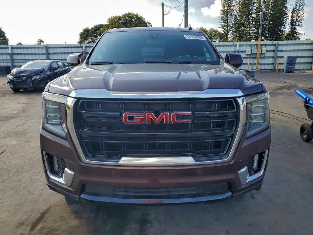 GMC Yukon Sle Image 9