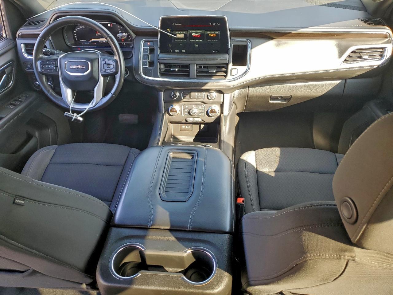 GMC Yukon Sle Image 5