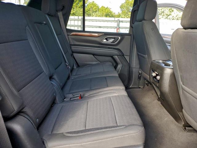 GMC Yukon Sle Image 13