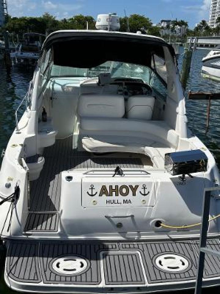 Sea Ray Sea Ray 33 Image 1