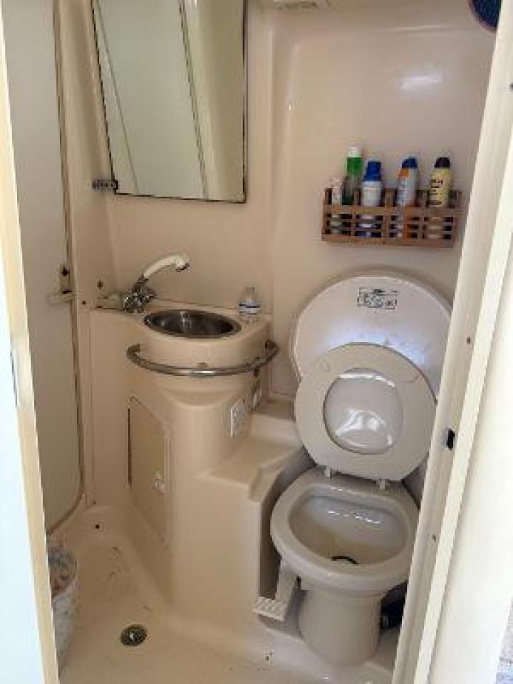 Sea Ray Sea Ray 33 Image 3