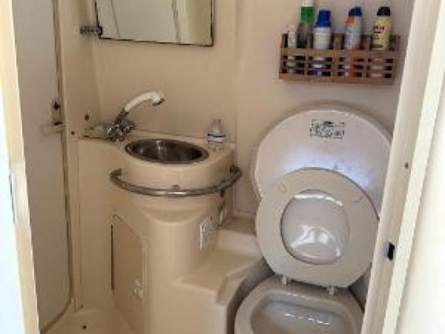 Sea Ray Sea Ray 33 Image 3