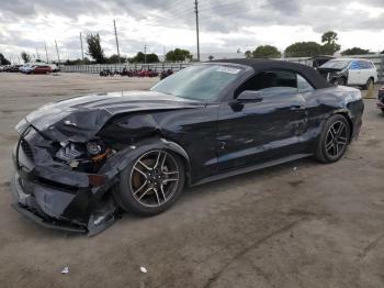  Salvage Ford Mustang