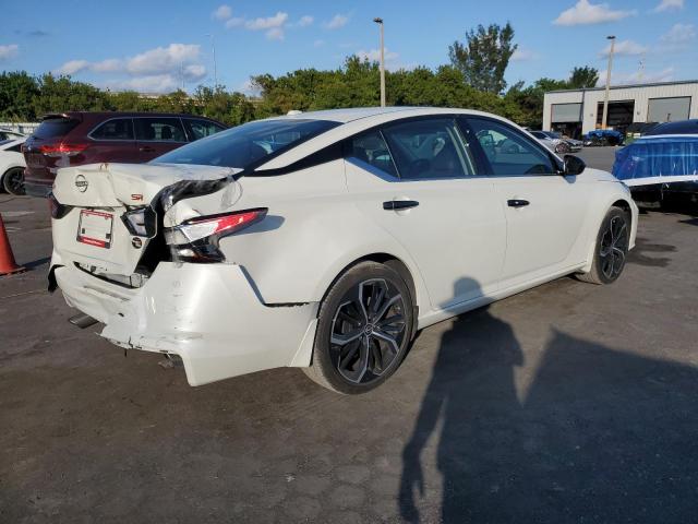 Nissan Altima Sr Image 12