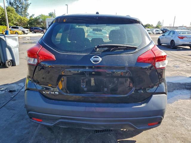 Nissan Kicks S Image 9