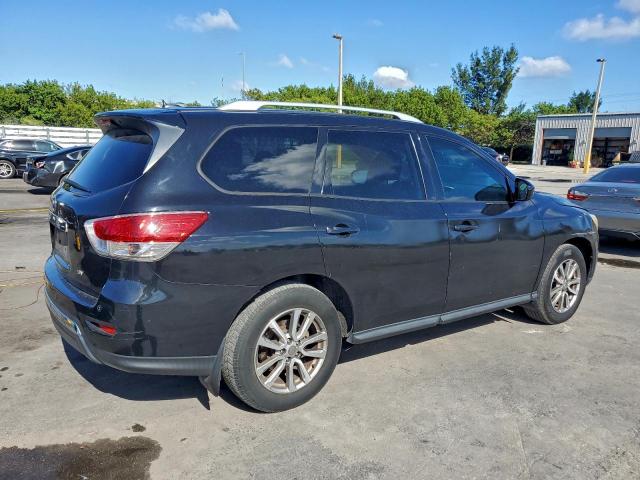 Nissan Pathfinder S Image 2