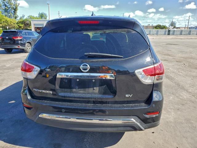 Nissan Pathfinder S Image 3