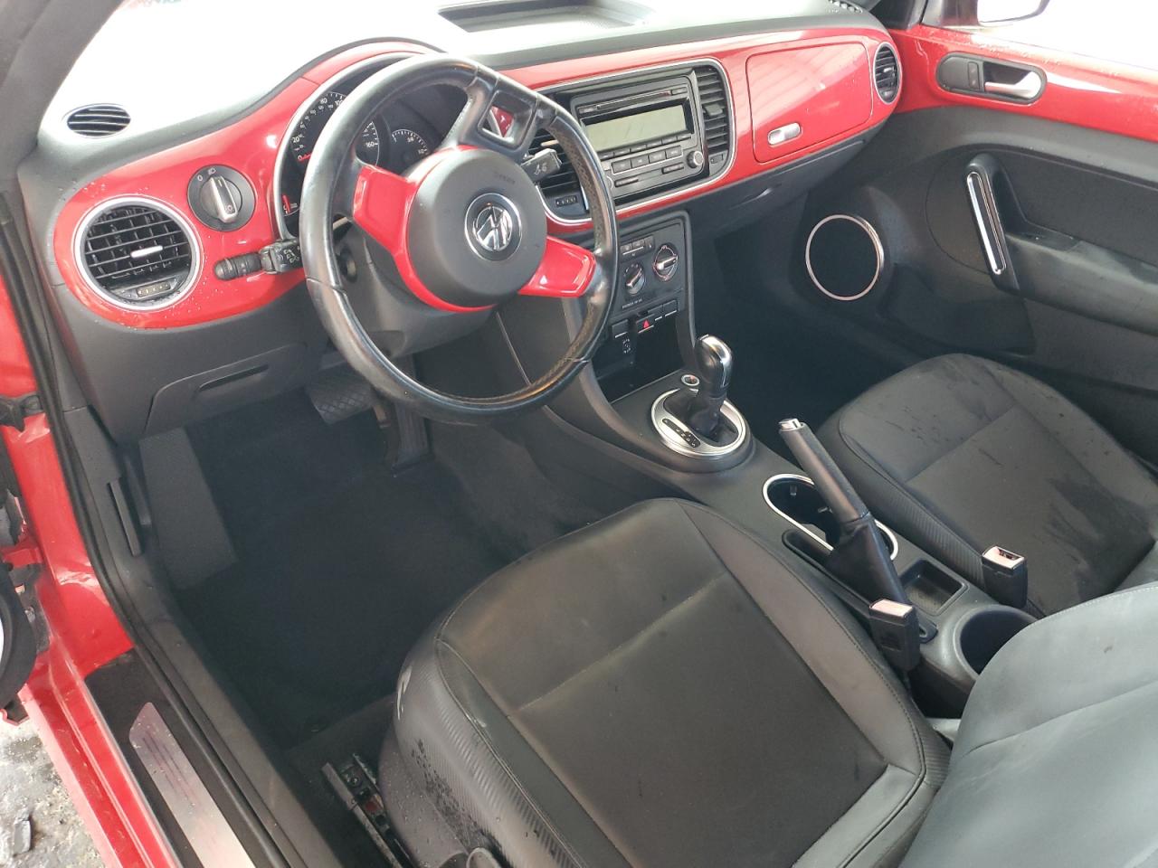 Volkswagen Beetle Image 7