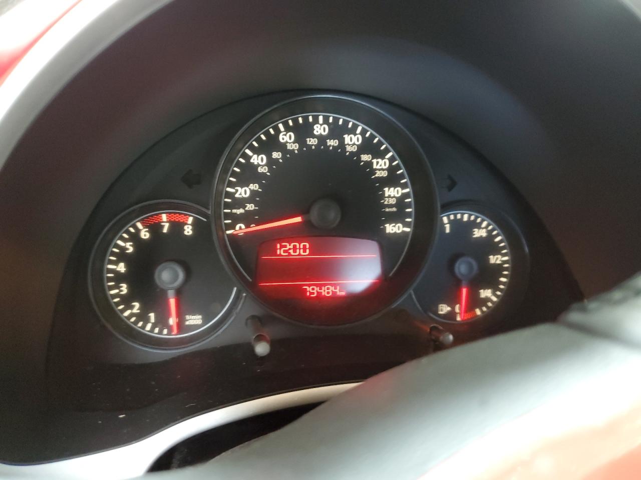 Volkswagen Beetle Image 4