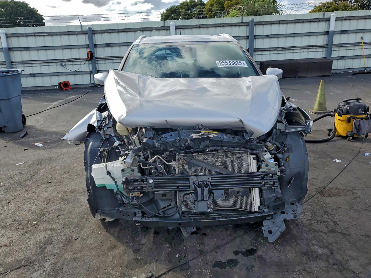 Nissan Kicks Sv Image 8