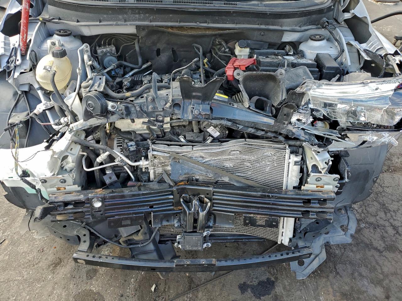 Nissan Kicks Sv Image 12