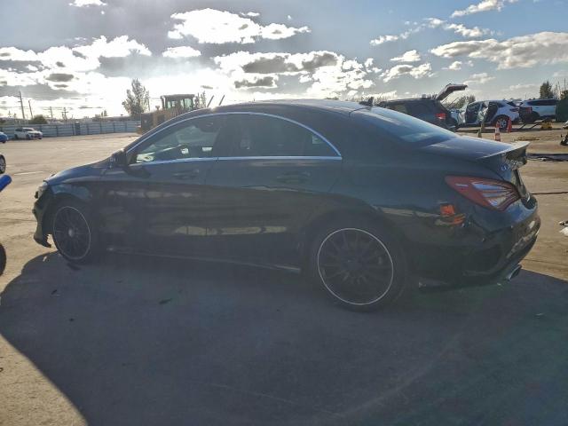Mercedes-Benz Cla-class 250 4matic Image 3