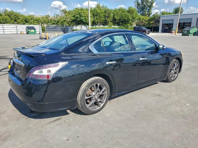 Nissan Maxima S Image 11