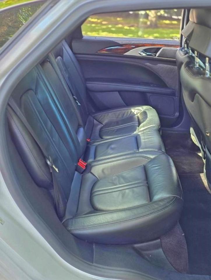 Lincoln MKZ Select Image 8