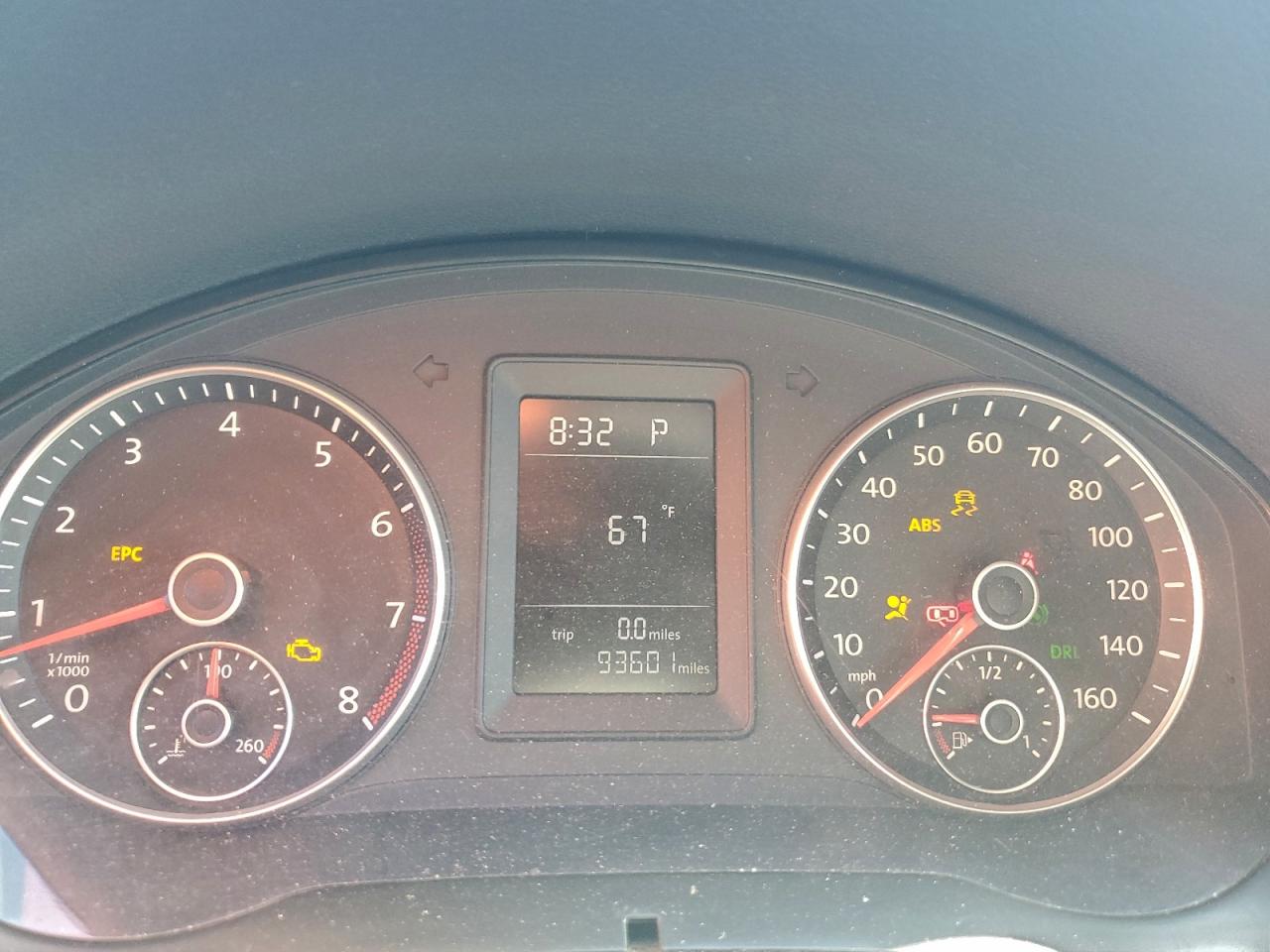 Volkswagen Jetta S Image 11