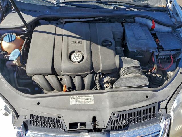 Volkswagen Jetta S Image 12