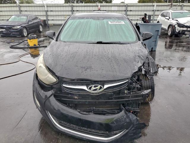 Hyundai ELANTRA Gls Image 6