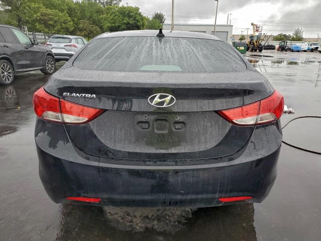Hyundai ELANTRA Gls Image 13