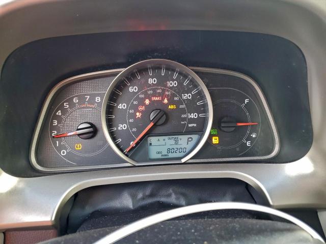 Toyota RAV4 Le Image 9