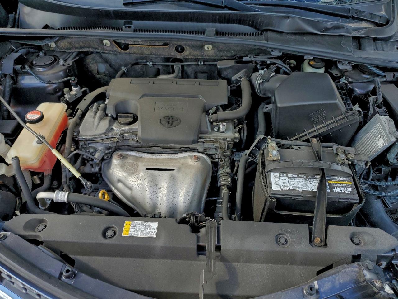 Toyota RAV4 Le Image 3