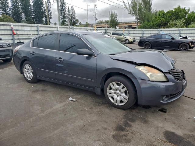 Nissan Altima 2.5 Image 9