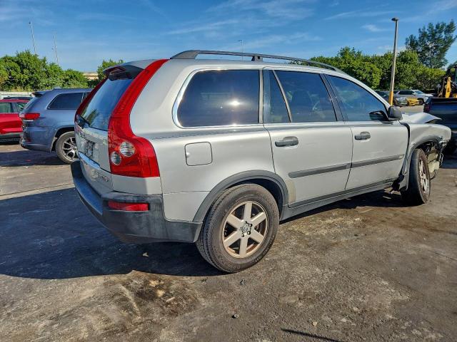 Volvo XC90 Image 2