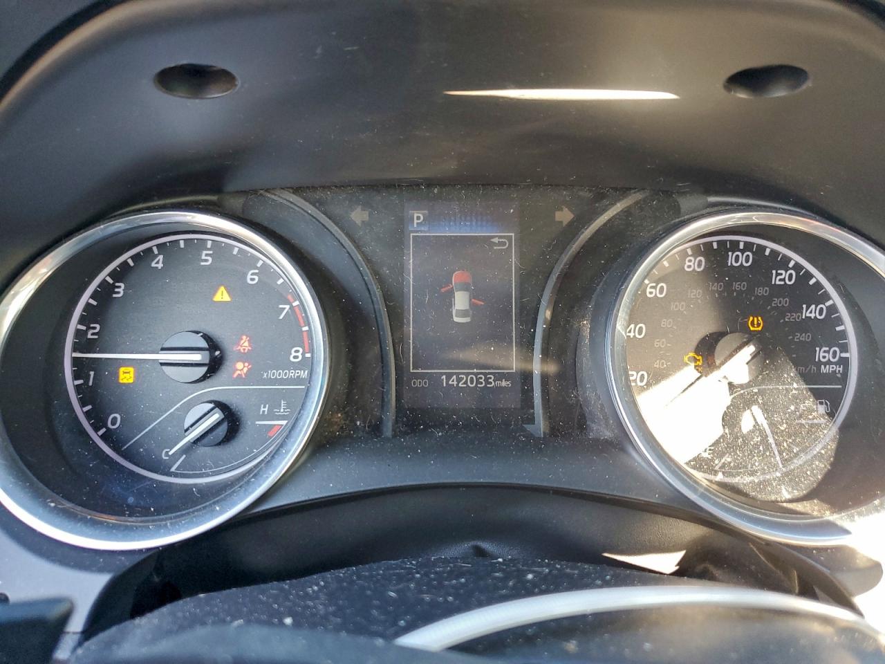 Toyota Camry L Image 12