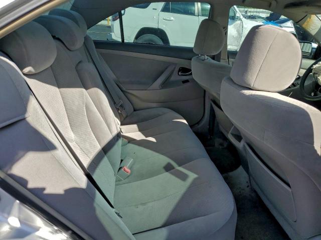 Toyota Camry Ce Image 10