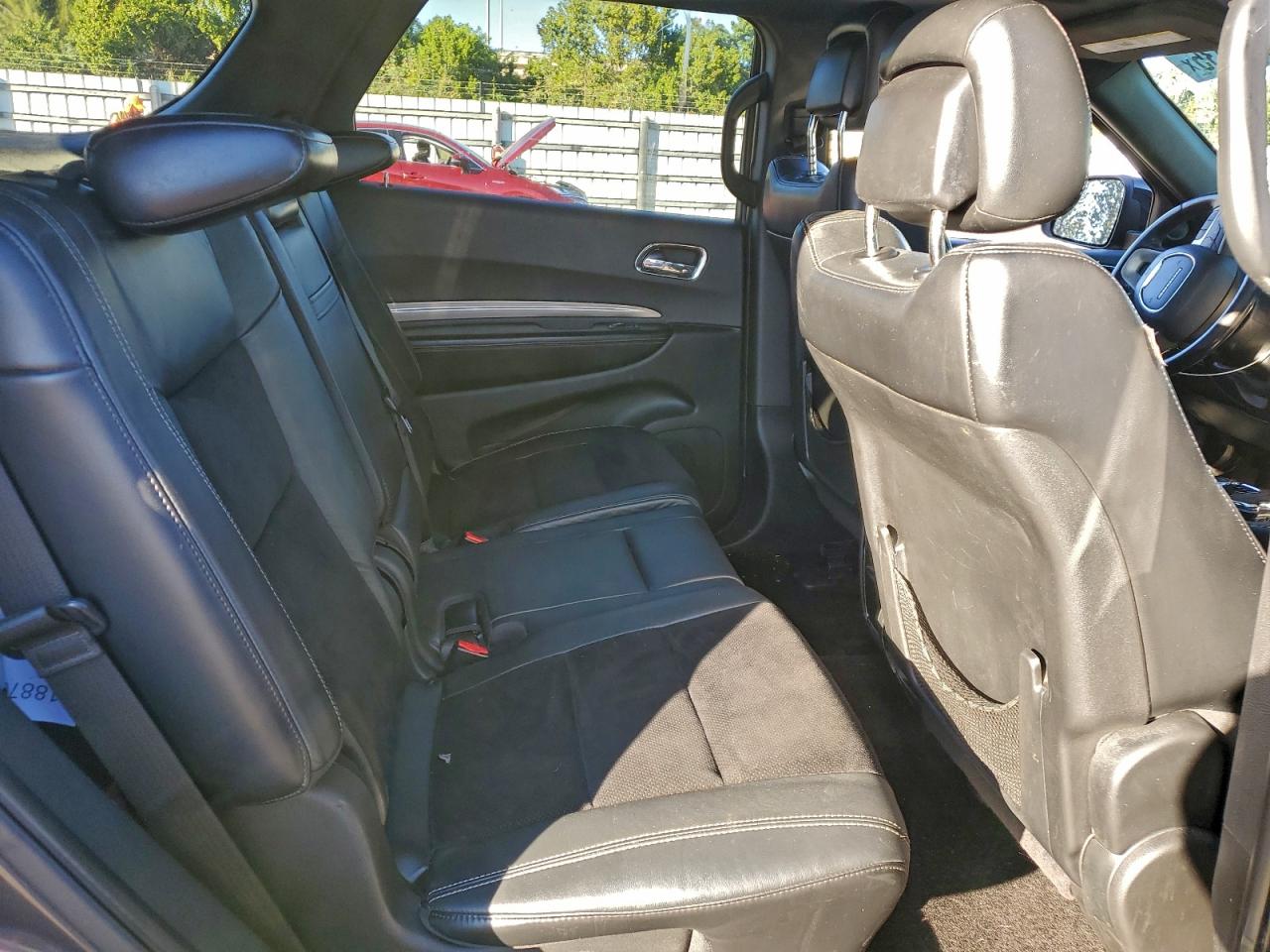 Dodge Durango Sxt Image 9