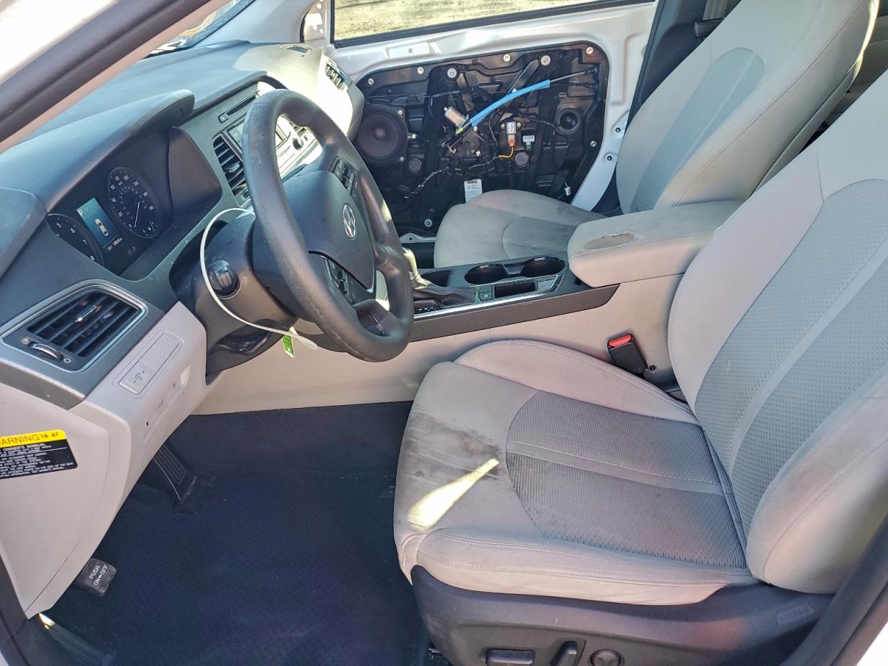 Hyundai SONATA Se Image 9