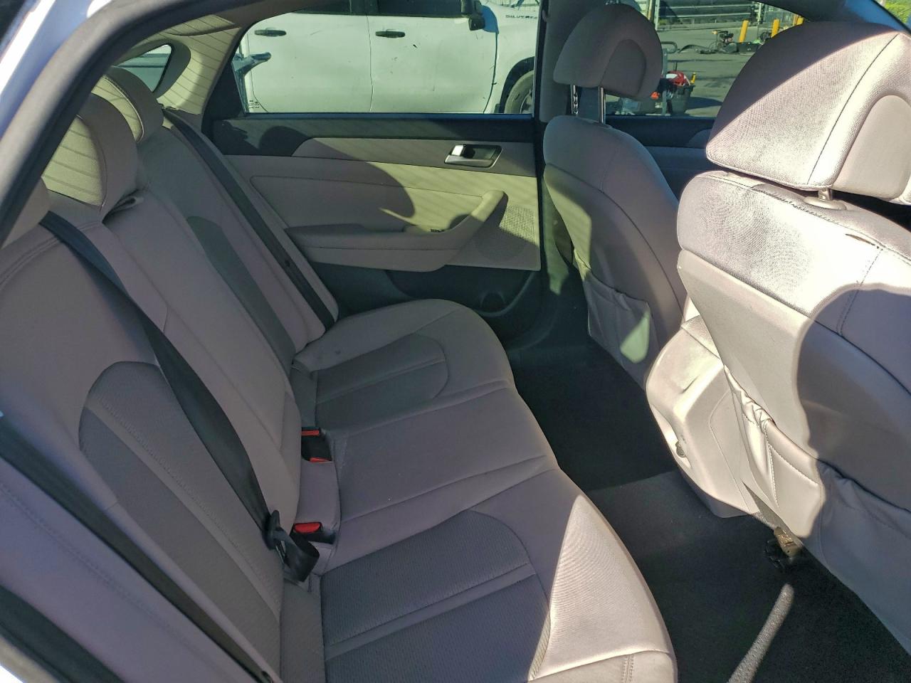 Hyundai SONATA Se Image 3