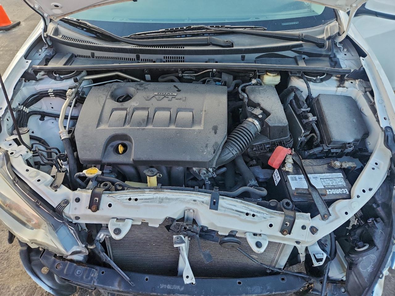 Toyota Corolla L Image 10