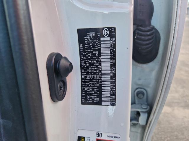 Toyota Corolla L Image 11