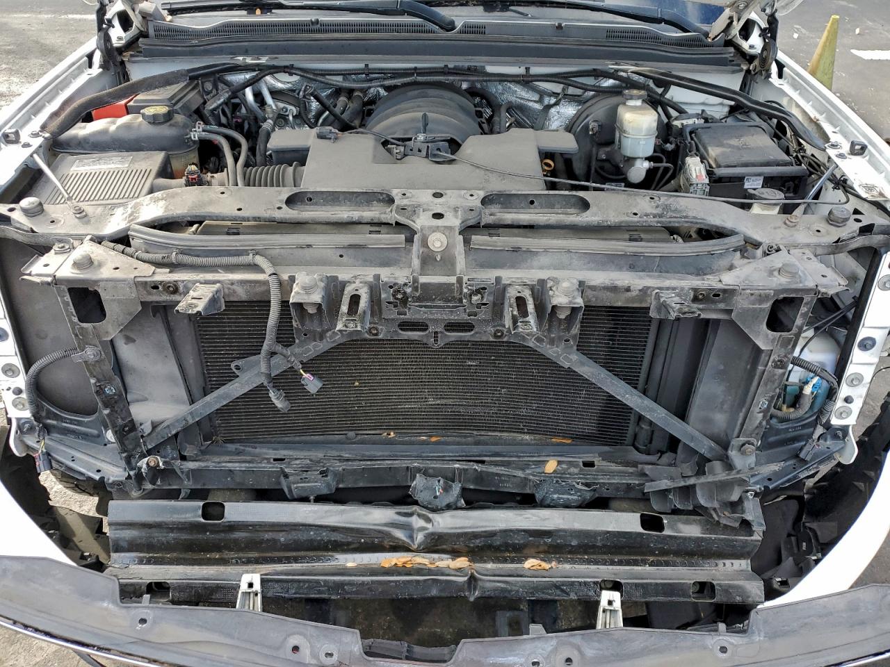 Chevrolet Suburban C1500 Lt Image 9